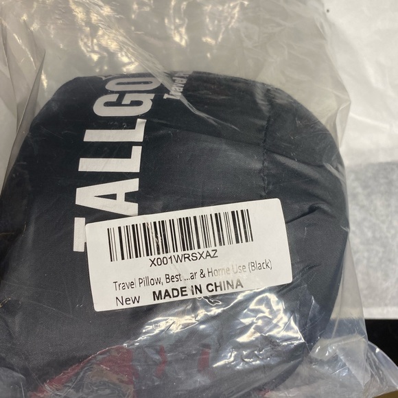 2/$20 🛍️ Tallgo Black Travel Neck Pillow - Picture 2 of 5